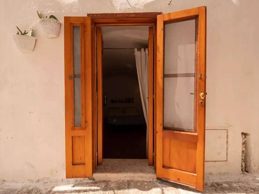 Immagine 1 di Casa indipendente in vendita  in Via Balsamo Dell'andria a Ostuni