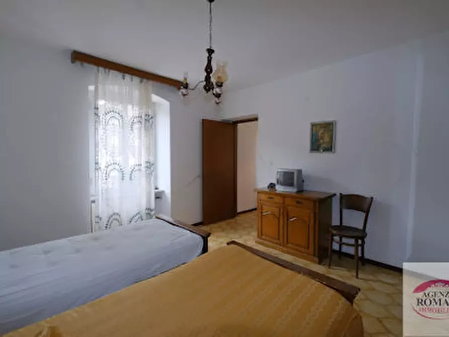 Immagine 19 di Palazzo in vendita  in Via Stefano Ramorino 14 a Urbe