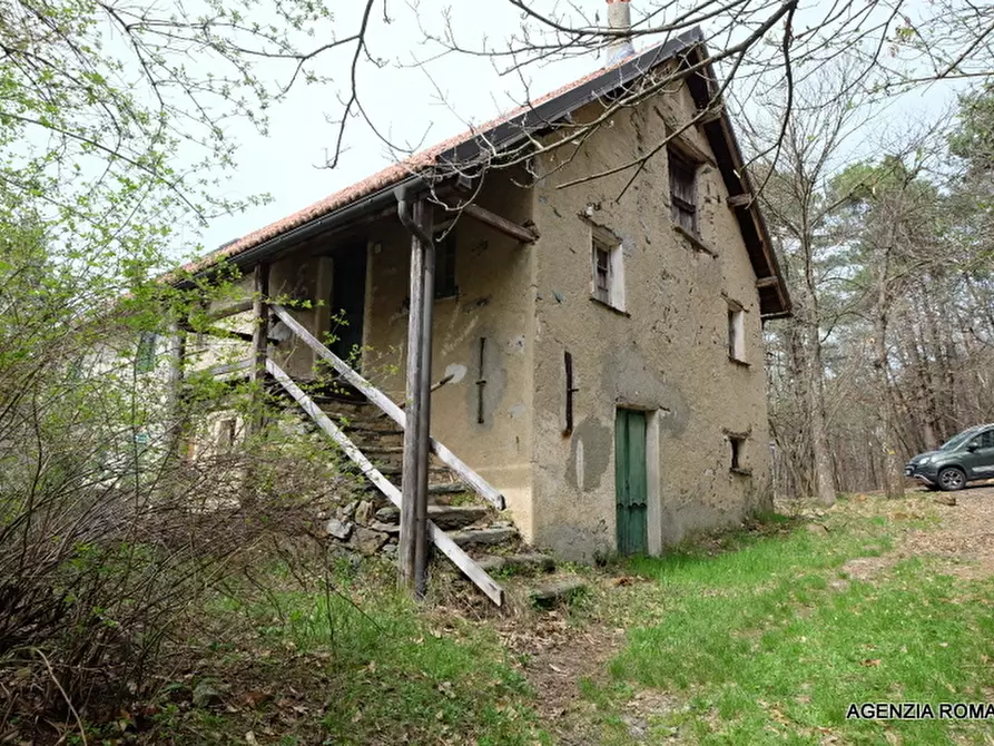Immagine 4 di Rustico / casale in vendita  a Tiglieto