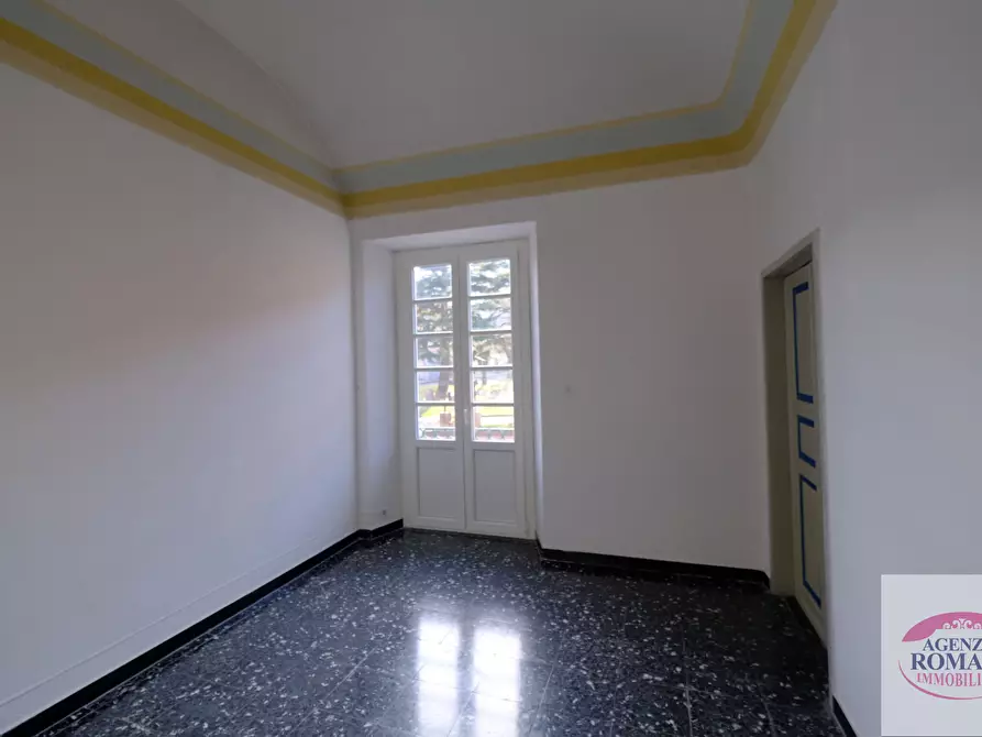 Immagine 3 di Appartamento in vendita  in Piazza dell'Indipendenza 20 a Pontinvrea