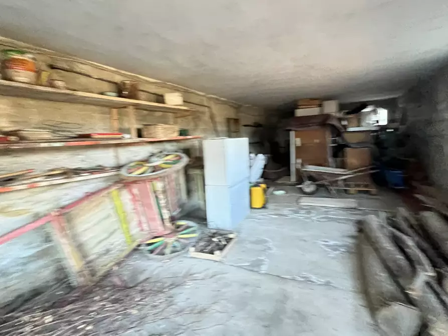 Immagine 42 di Villa in vendita  in Loc Buschiazzi a Sassello