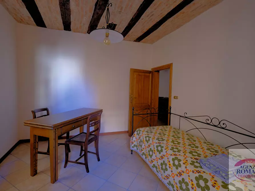 Immagine 19 di Quadrilocale in affitto  a Sassello