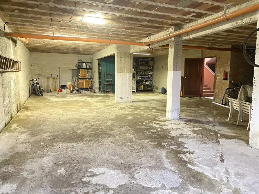 Immagine 36 di Attico in vendita  in SP49 41 a Urbe