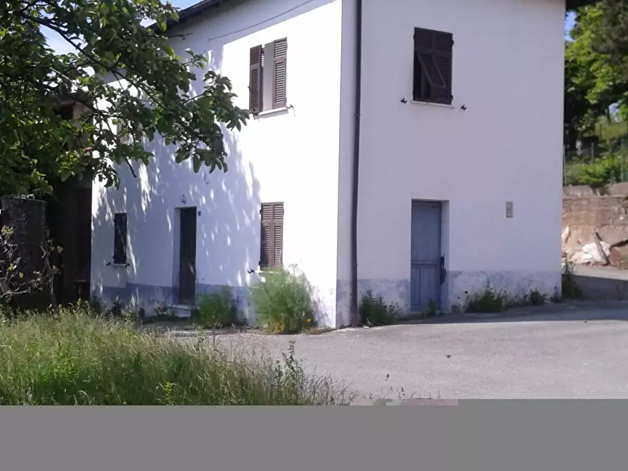 Immagine 6 di Rustico / casale in vendita  in SP210 66 a Ponzone