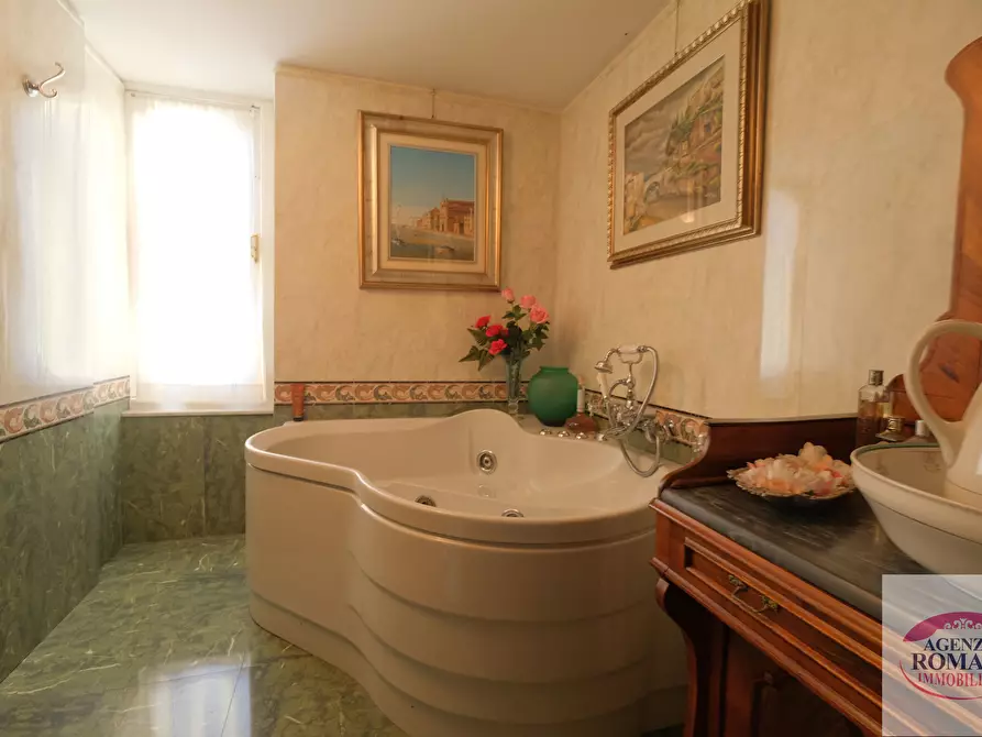 Immagine 25 di Appartamento in vendita  in Via Famagosta 1 a Savona