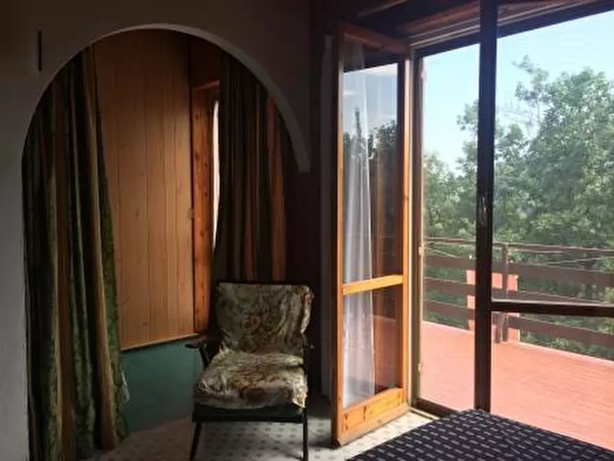 Immagine 16 di Appartamento in vendita  a Urbe