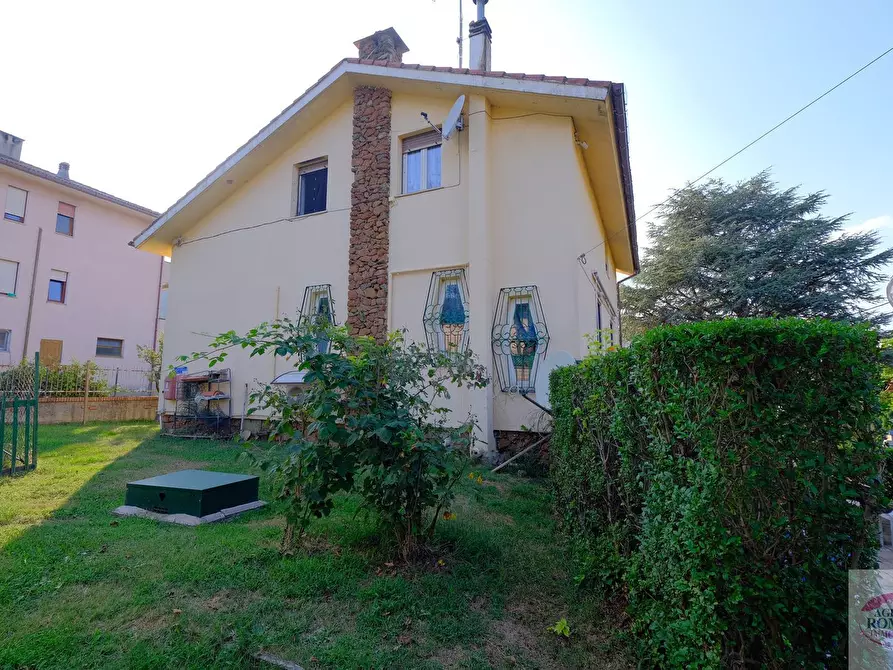 Immagine 36 di Villa in vendita  in SP41 1 a Pontinvrea