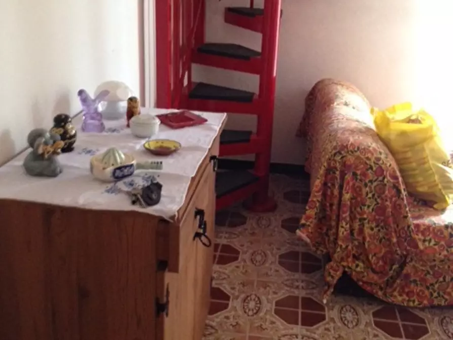 Immagine 11 di Appartamento in vendita  a Urbe