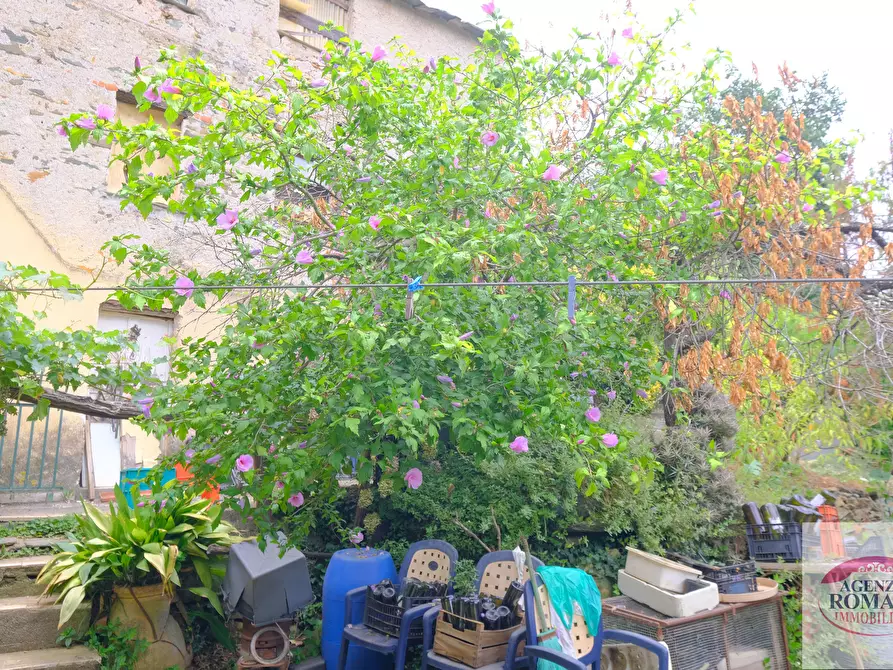 Immagine 31 di Rustico / casale in vendita  in Via Pero 112 a Varazze