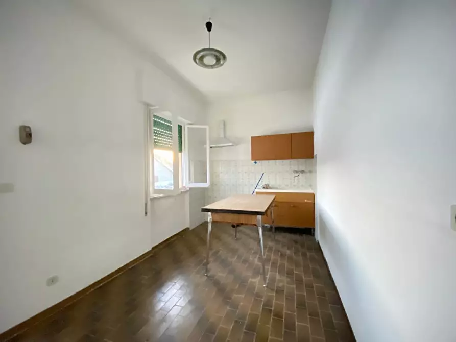 Immagine 30 di Casa trifamiliare in vendita  in via Vara Superiore 86 a Urbe