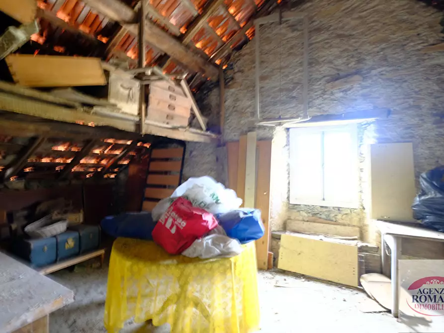 Immagine 25 di Rustico / casale in vendita  a Urbe