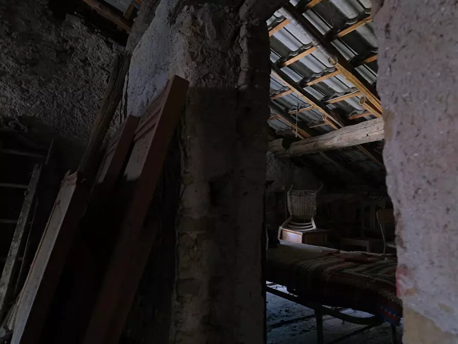 Immagine 18 di Rustico / casale in vendita  a Mioglia