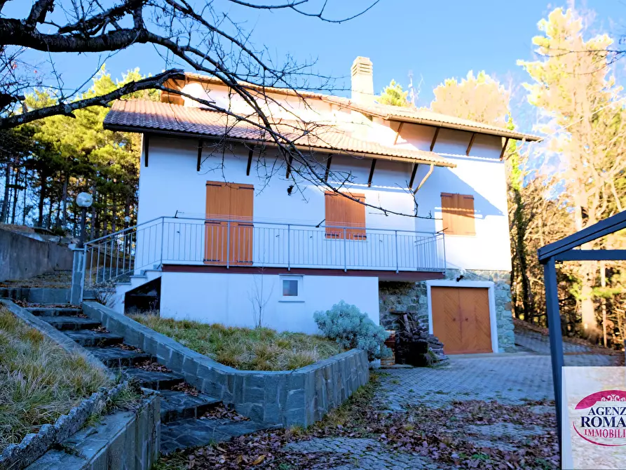 Immagine 4 di Villa in vendita  in Via Pian del Faggio 5 a Tiglieto