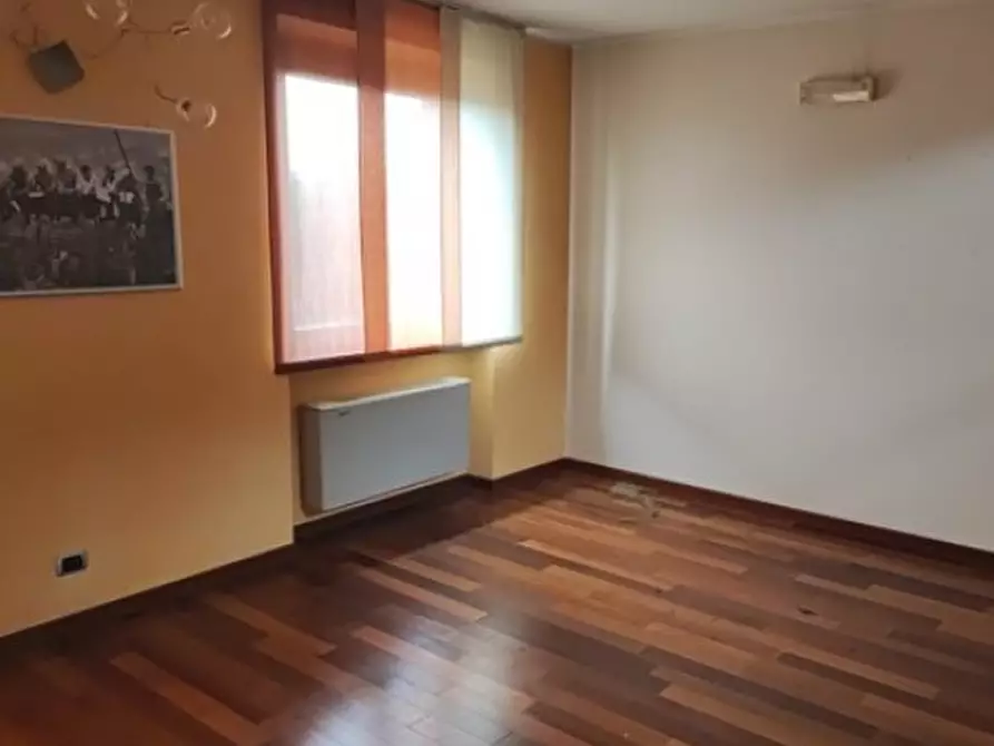 Immagine 4 di Casa trifamiliare in vendita  in Via Castelceriolo 1 a Alessandria