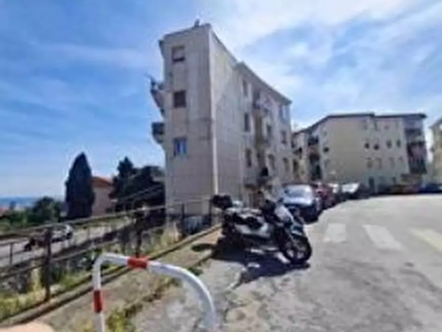 Immagine 1 di Quadrilocale in vendita  in Via Arturo Labriola 7 a Savona