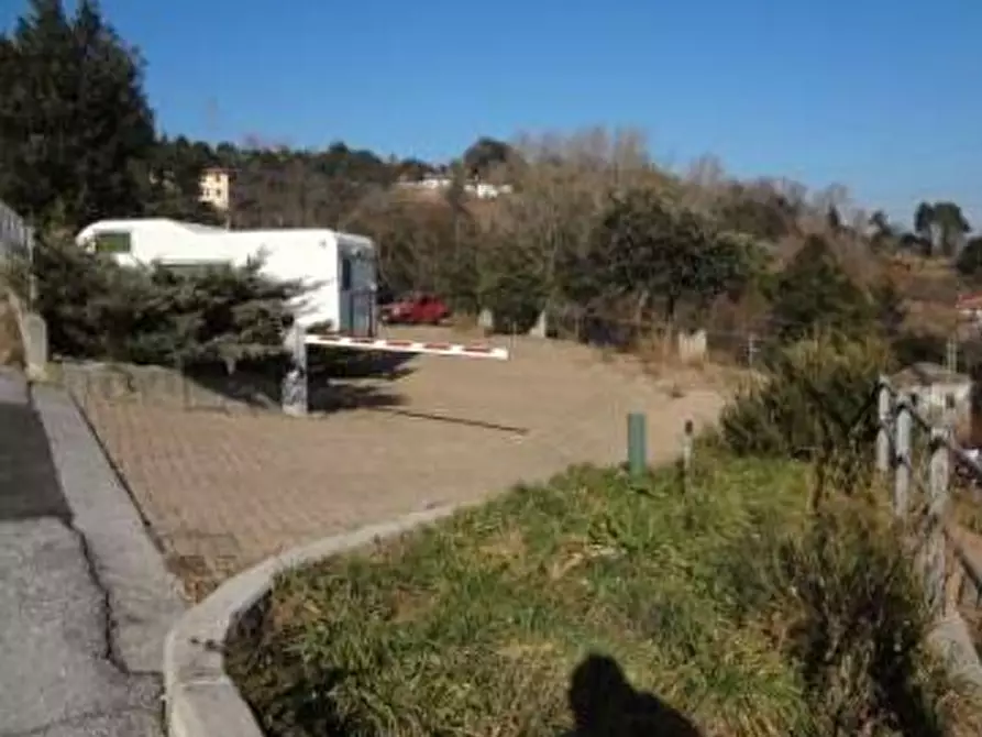 Immagine 1 di Garage in vendita  in Salita Murta snc a Genova