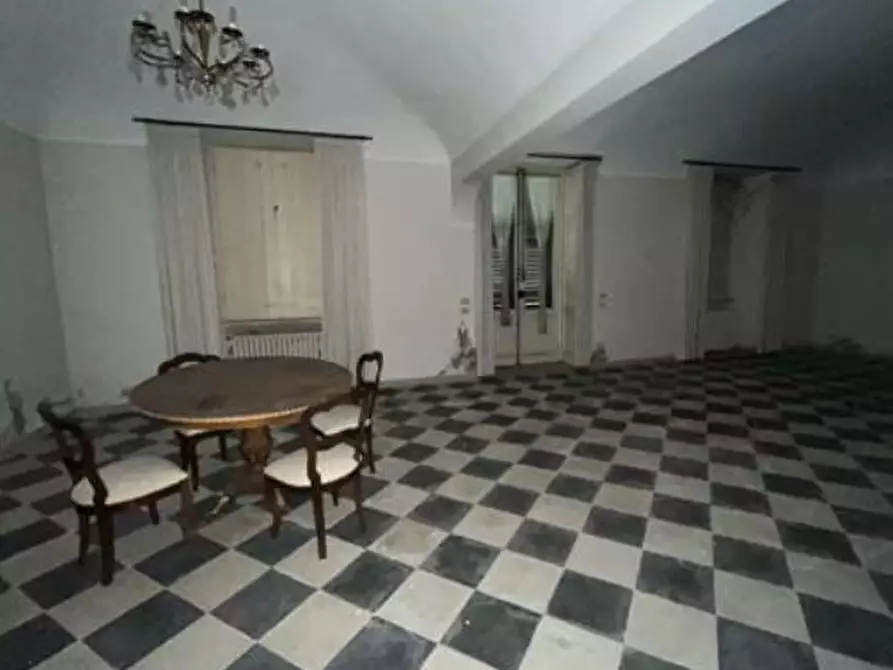 Immagine 3 di Casa trifamiliare in vendita  in Strada Villalvernia 3 a Novi Ligure