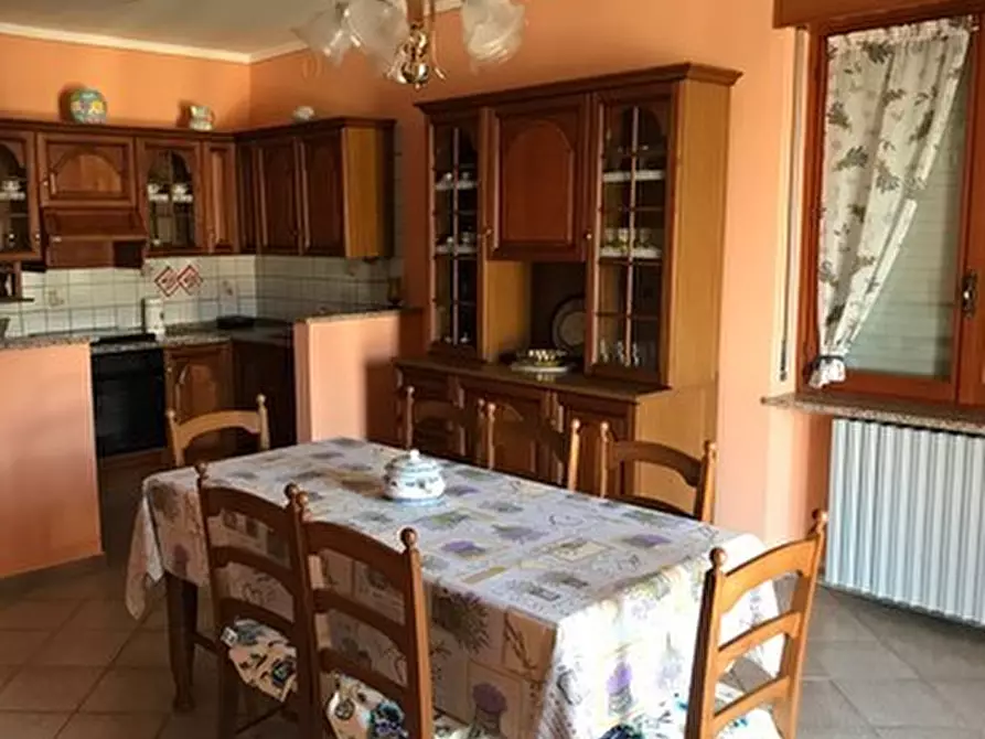 Immagine 3 di Casa indipendente in vendita  in Via Celestino d'aste 4 a Murazzano
