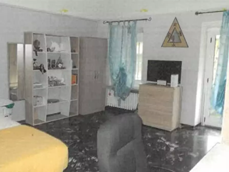 Immagine 6 di Villa in vendita  in Via Tripoli 3 a Alessandria