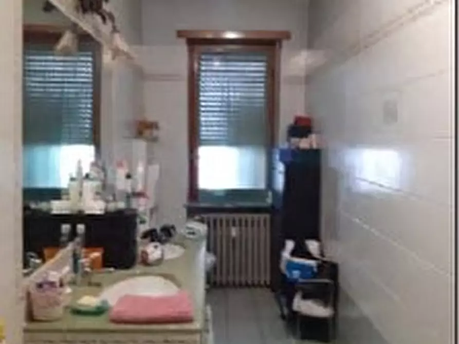 Immagine 9 di Pentalocale in vendita  in Via Principe Amedeo 26 a Santena