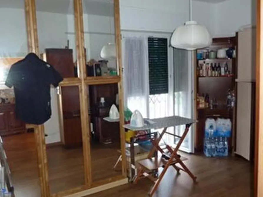 Immagine 8 di Pentalocale in vendita  in Via Domenico Carli 90 a Serra Riccò