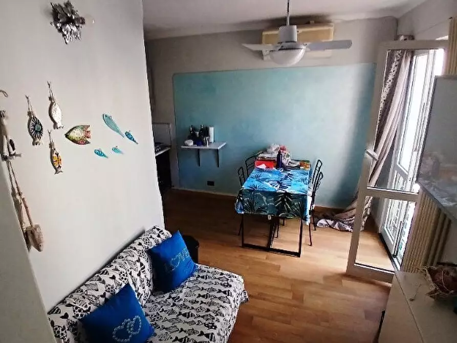 Immagine 5 di Trilocale in vendita  in Via Vittorio Veneto 86 a Alassio