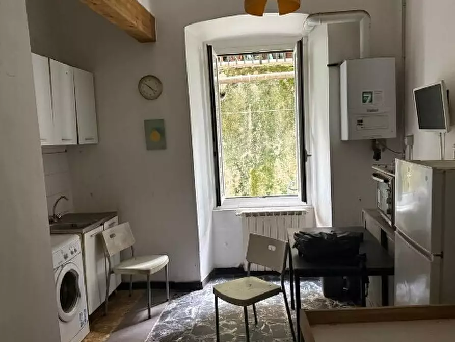 Immagine 3 di Quadrilocale in vendita  in Via del Lagaccio 31 a Genova