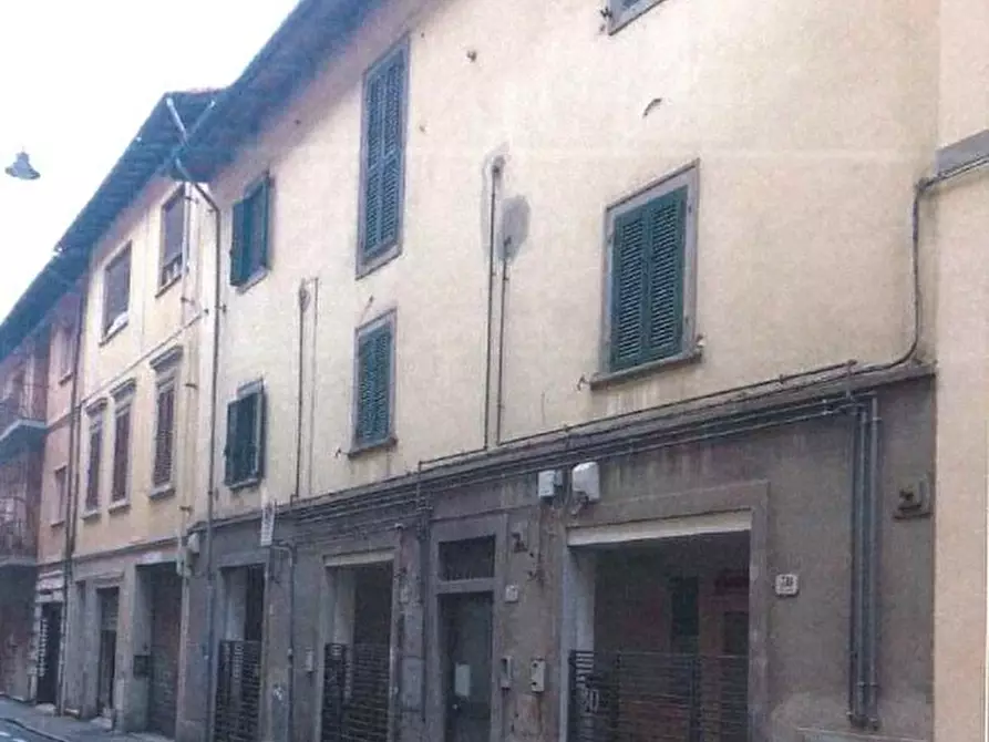 Immagine 1 di Quadrilocale in vendita  in Via Filippo Strozzi 32 a Prato