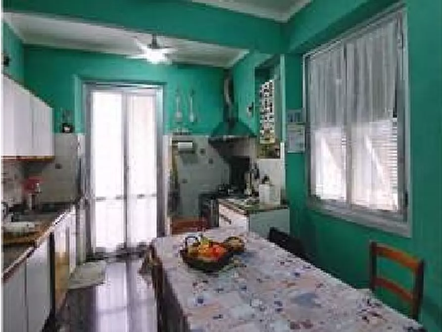 Immagine 8 di Pentalocale in vendita  in Via Sparta 34 a Genova