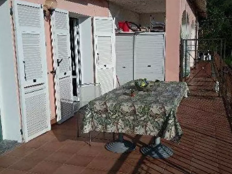 Immagine 7 di Trilocale in vendita  in Via Case Sparse 4 a Diano Castello