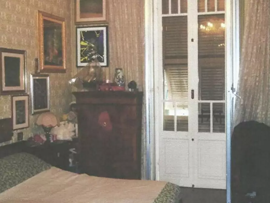 Immagine 6 di Pentalocale in vendita  in Via IV Novembre 5 a Savona