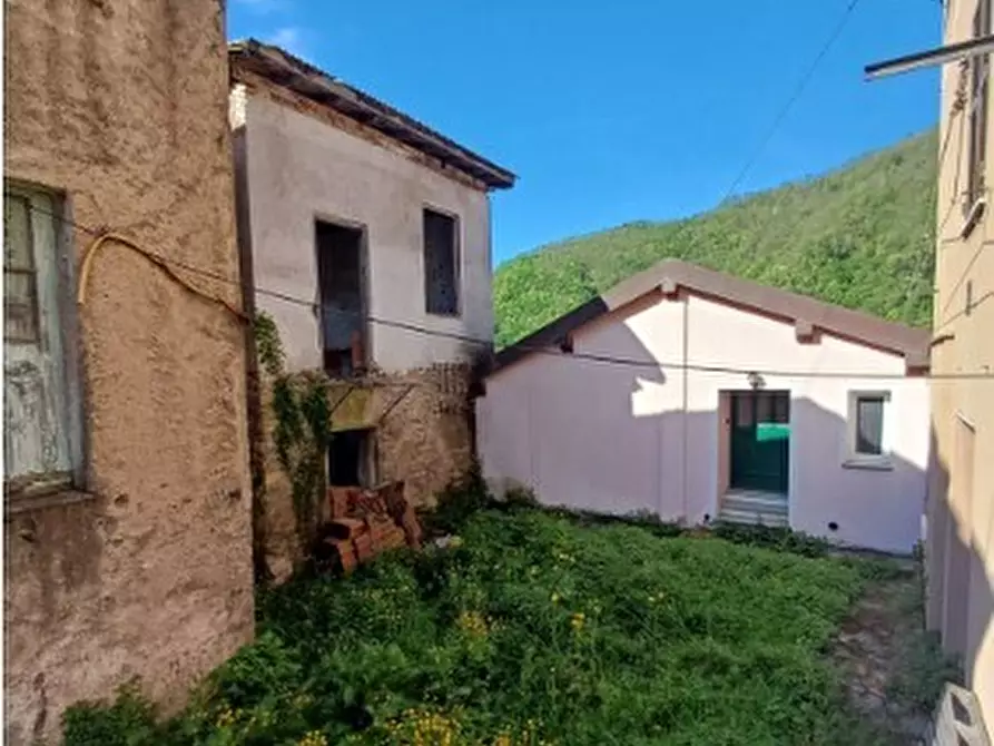 Immagine 10 di Casa indipendente in vendita  in Via Aimone Martini 85 a Bargagli