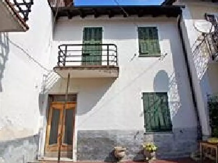 Immagine 8 di Pentalocale in vendita  in Via al Castello 12 a Calizzano