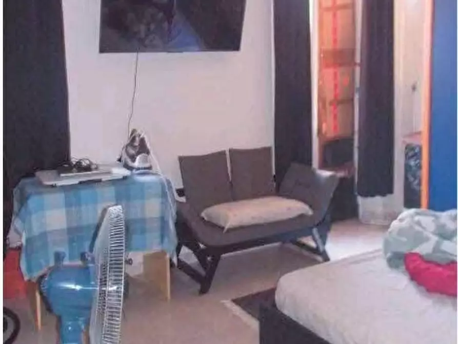 Immagine 5 di Pentalocale in vendita  in Via Zenone 11 a Tortona