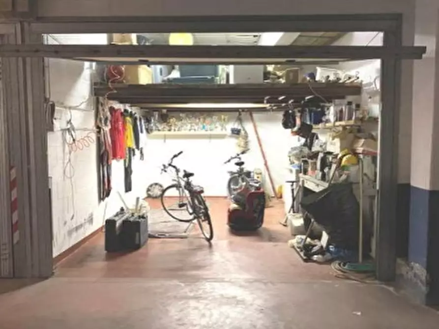Immagine 7 di Garage in vendita  in Via Rezza 24 a Lavagna