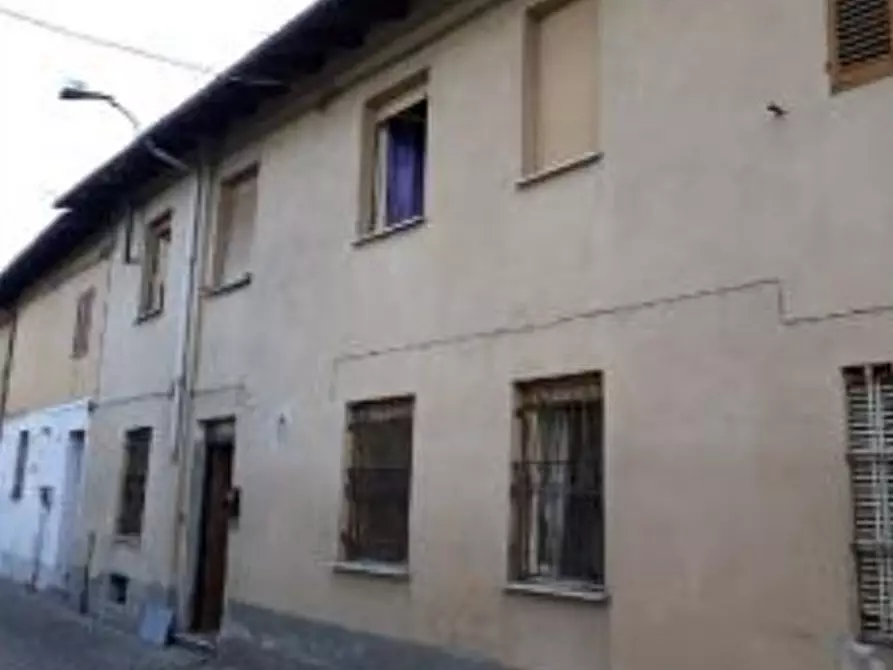 Immagine 1 di Villetta a schiera in vendita  in Via Rota 3 a Borgo San Martino