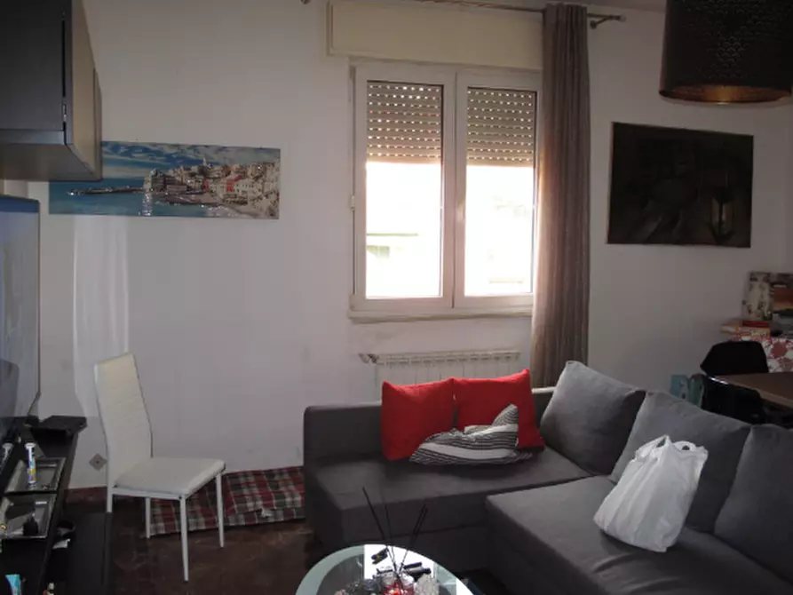 Immagine 3 di Quadrilocale in vendita  in Via Fratelli Canepa 48B a Serra Riccò