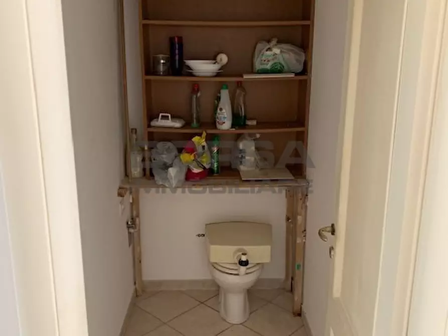 Immagine 10 di Quadrilocale in vendita  in via del forte san Pietro 16 a Livorno