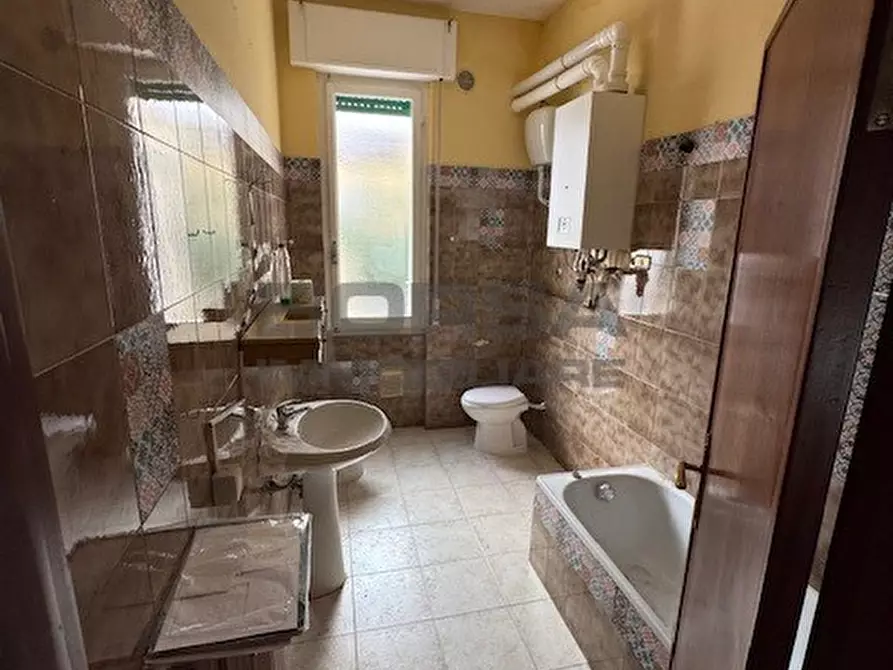 Immagine 9 di Appartamento in vendita  in Via dei Cavalieri a Livorno