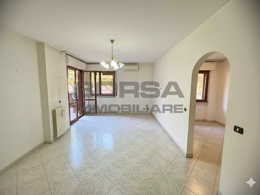 Immagine 9 di Appartamento in vendita  in Via Maria Montessori 3 a Livorno