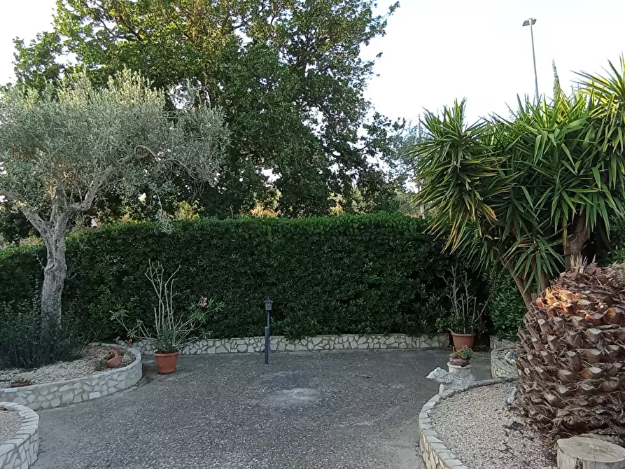 Immagine 15 di Casa indipendente in affitto  a Chiaramonte Gulfi