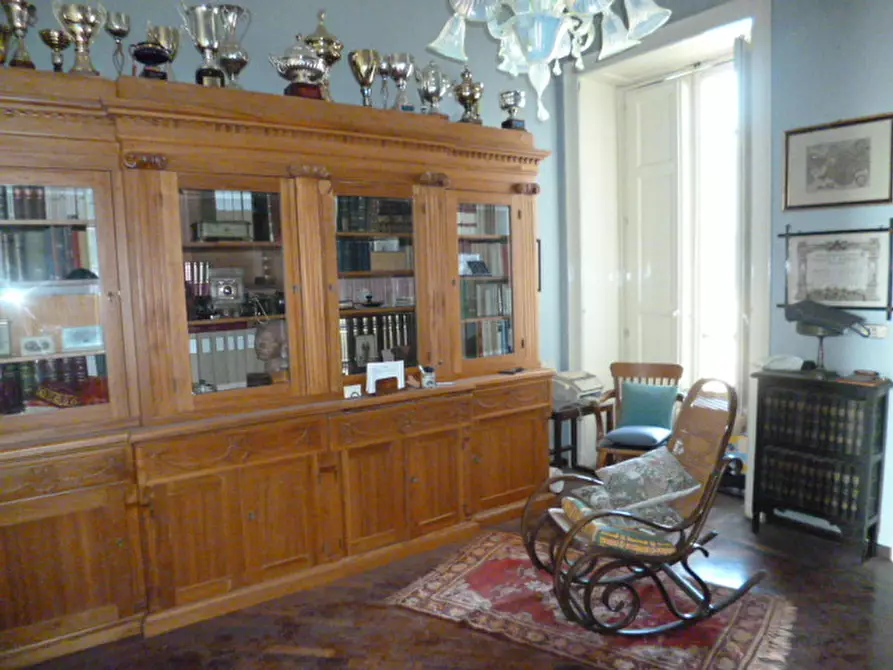 Immagine 11 di Pentalocale in vendita  a Ragusa