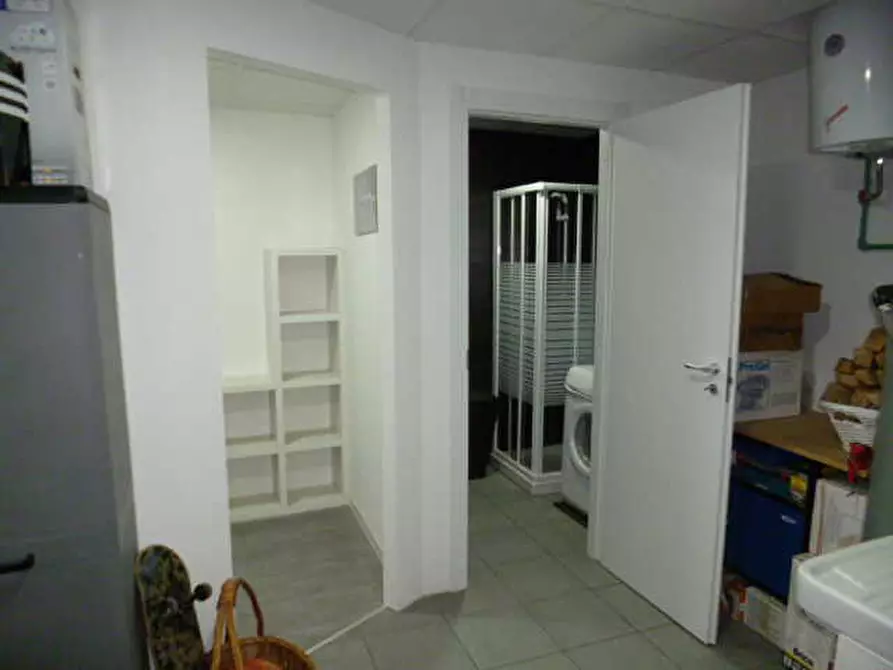 Immagine 15 di Casa indipendente in affitto  a Ragusa