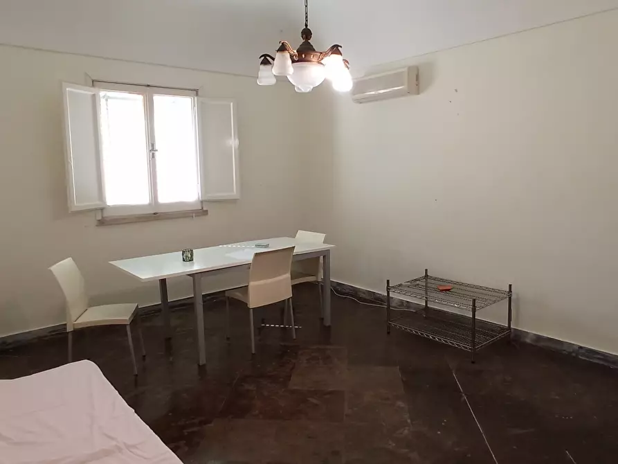 Immagine 3 di Casa indipendente in vendita  a Ragusa