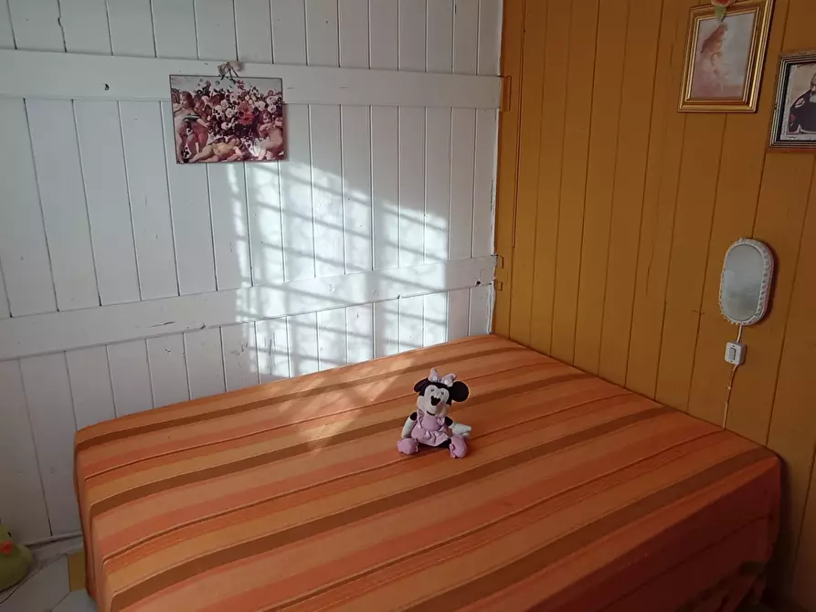 Immagine 11 di Casa indipendente in vendita  a Ragusa