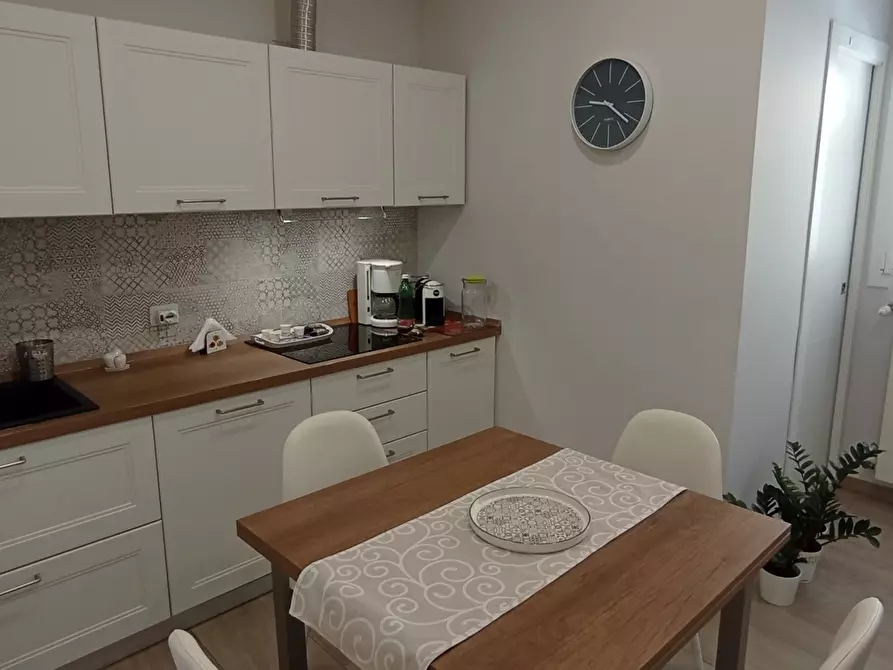 Immagine 5 di Casa indipendente in vendita  a Chiaramonte Gulfi