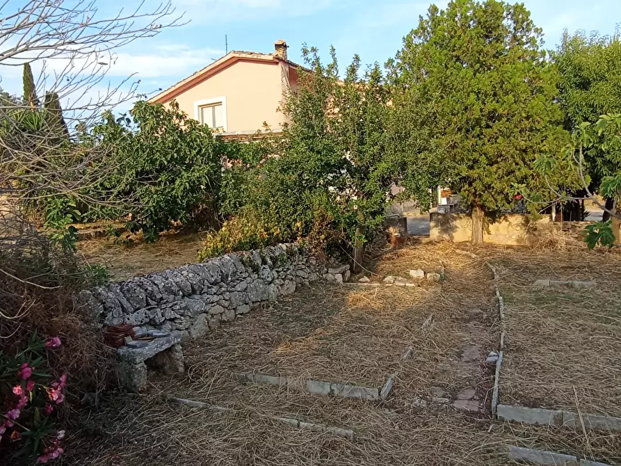Immagine 39 di Villa in vendita  a Chiaramonte Gulfi