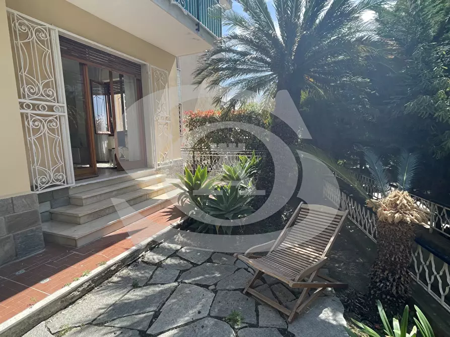 Immagine 24 di Trilocale in vendita  in Via degli Ulivi 5 a Ospedaletti