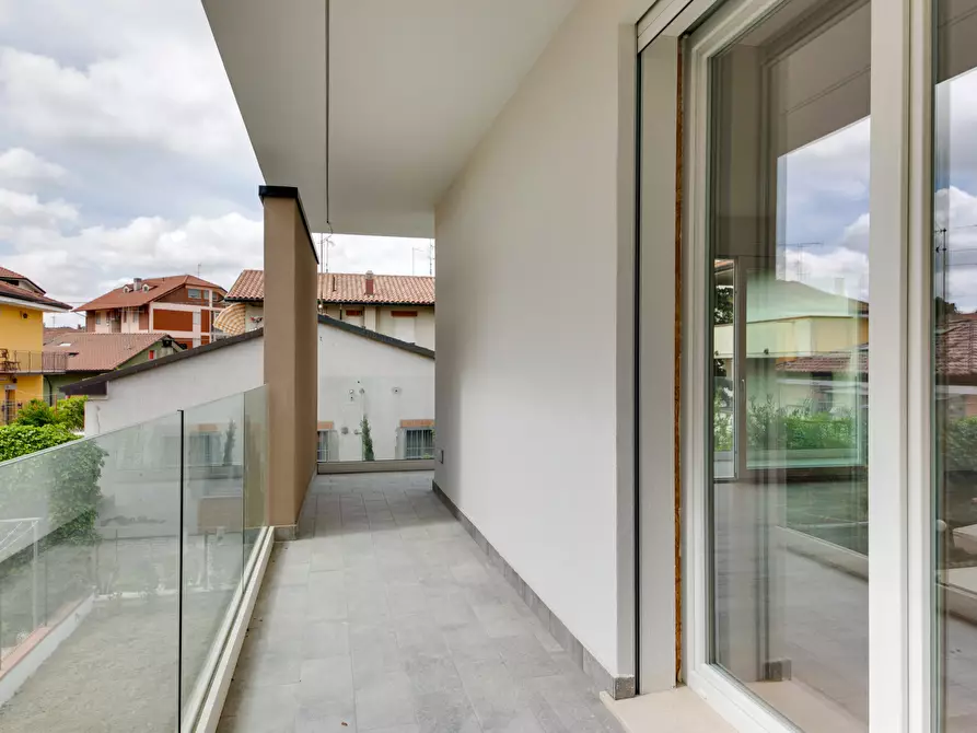 Immagine 32 di Quadrilocale in vendita  in Via L. C. Farini 291 a Cesena