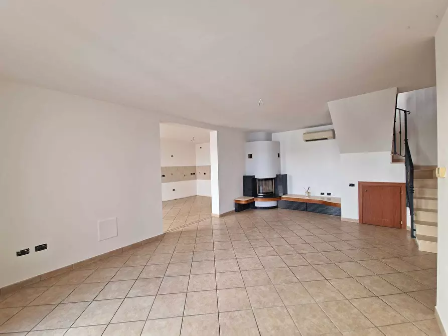 Immagine 8 di Villetta a schiera in vendita  a Meldola